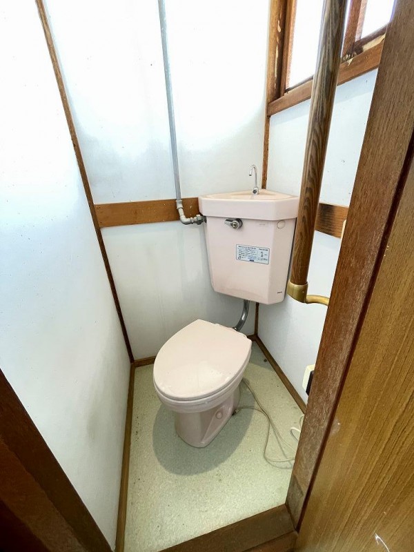 トイレ　トイレ