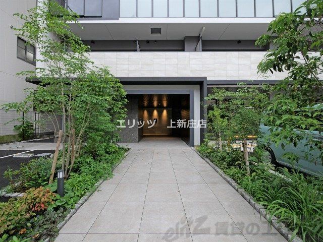 エントランス　エントランス