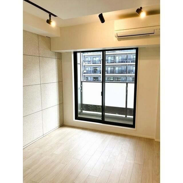 居室・リビング　※別部屋の写真です