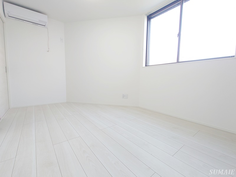 居室・リビング　ダイニングキッチンです☆