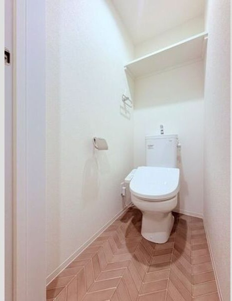 トイレ　落ち着いたトイレです