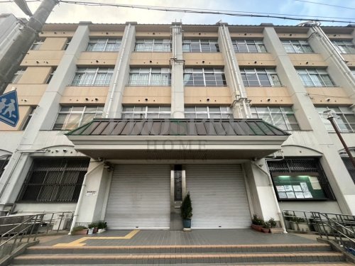 中学校　大阪市立大池中学校（中学校）まで356m