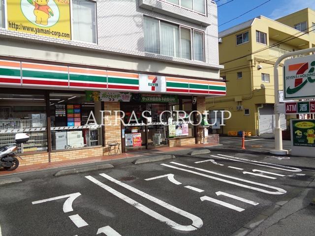 コンビニ　セブンイレブン横浜戸塚上倉田店（コンビニ）まで587m