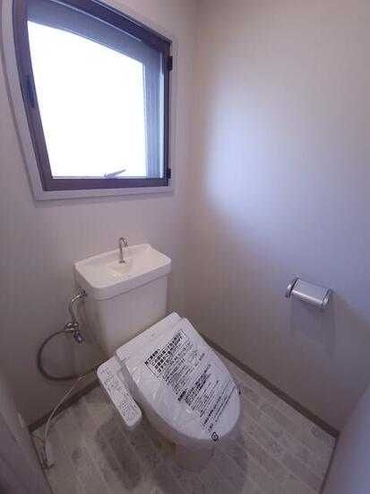 トイレ　★お部屋探しはタウンハウジング高幡不動店まで★