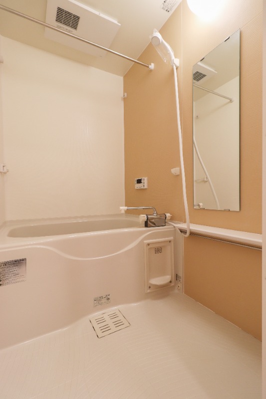 バス・シャワールーム　図面と現状に相違がある場合には現状を優先