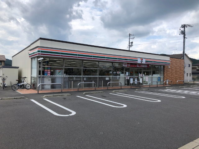 コンビニ　セブンイレブン岐阜市則武店（コンビニ）まで337m