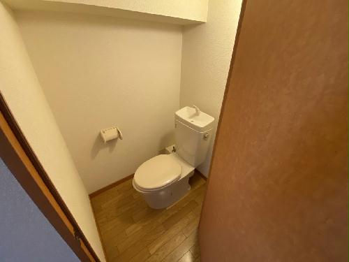 トイレ　設備・仕様は号室により異なる為、現況を優先致します。