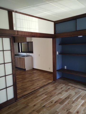 その他　１F　洋室からのダイニングキッチン