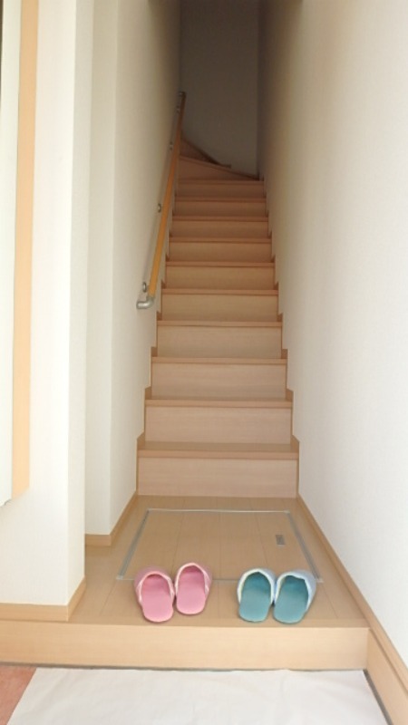 玄関　図面と現状に相違がある場合には現状を優先