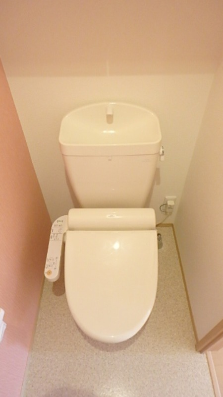 トイレ　図面と現状に相違がある場合には現状を優先