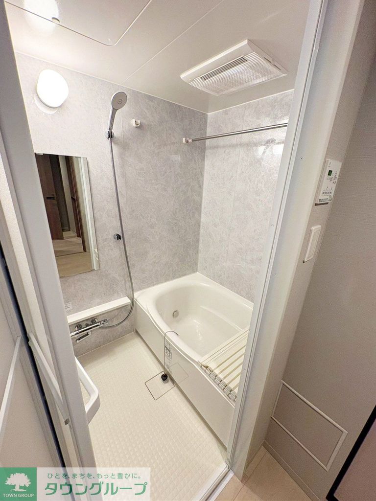 バス・シャワールーム　バス