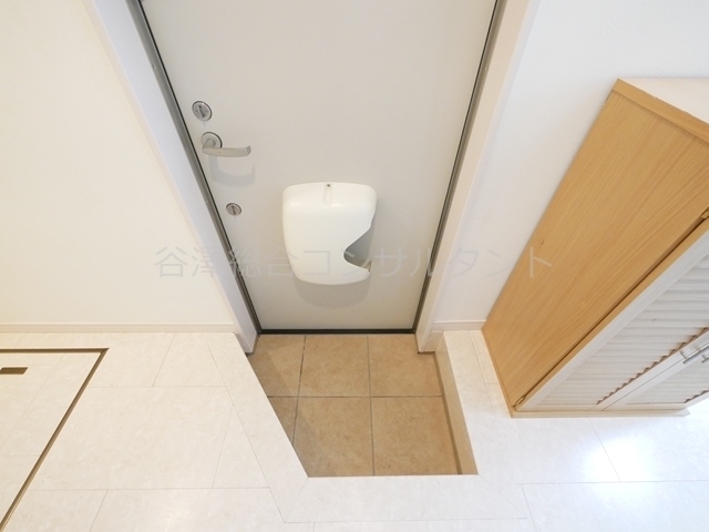 玄関　シューズボックス付