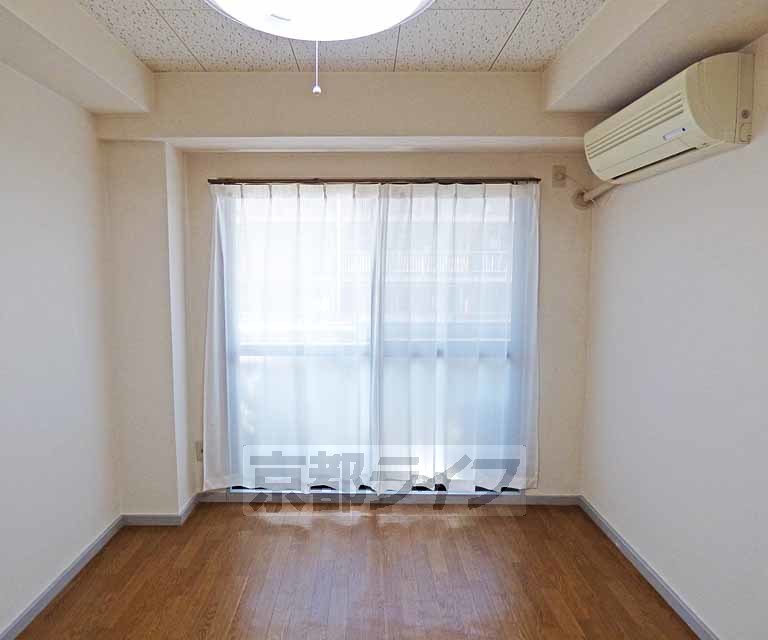 居室・リビング　広いお部屋です。