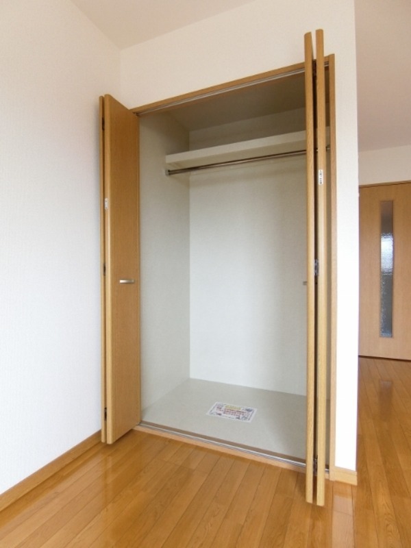 収納　図面と現状に相違がある場合には現状を優先