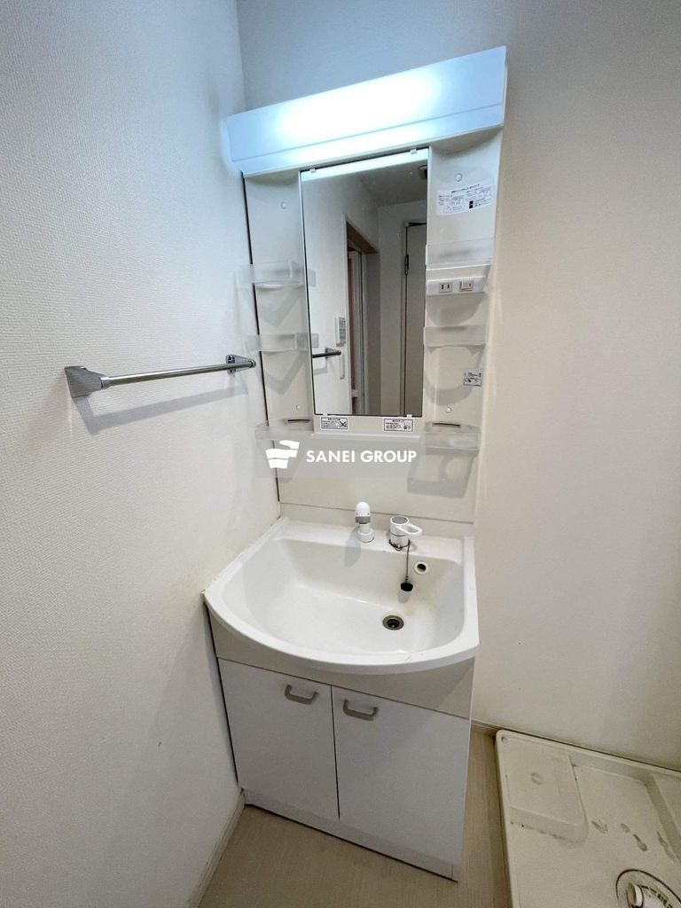 洗面設備　同仕様