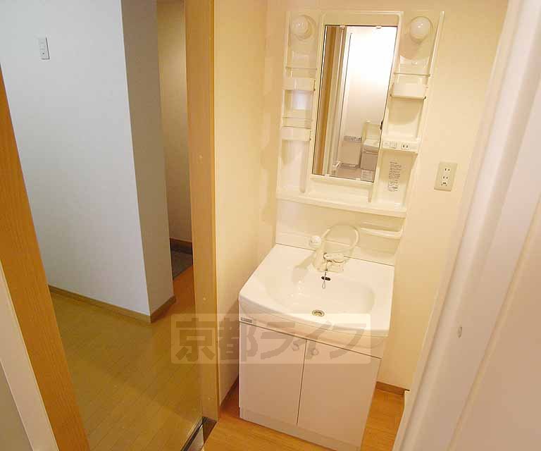 洗面設備　収納ももちろんばっちり！