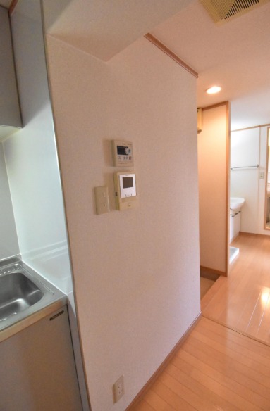 セキュリティ　モニター付きで安心ですね。