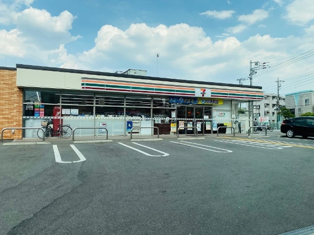 コンビニ　セブンイレブン国立北２丁目店（コンビニ）まで322m