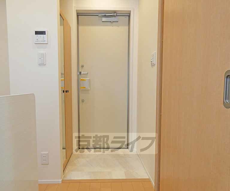 玄関　玄関です。