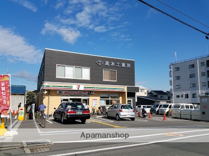 コンビニ　セブンイレブン　高槻城西町（コンビニ）まで700m