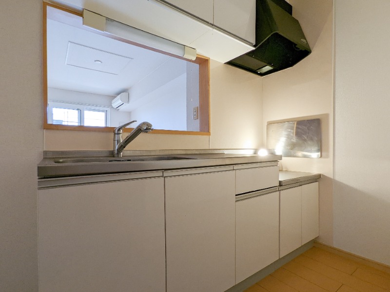 キッチン　図面と現状に相違がある場合には現状を優先