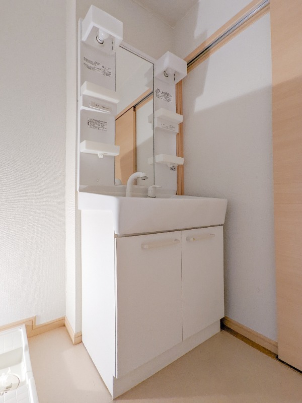 洗面設備　図面と現状に相違がある場合には現状を優先