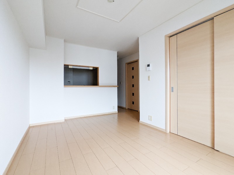 居室・リビング　図面と現状に相違がある場合には現状を優先