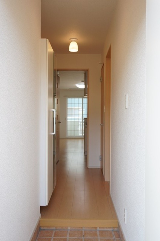 玄関　図面と現状に相違がある場合には現状を優先