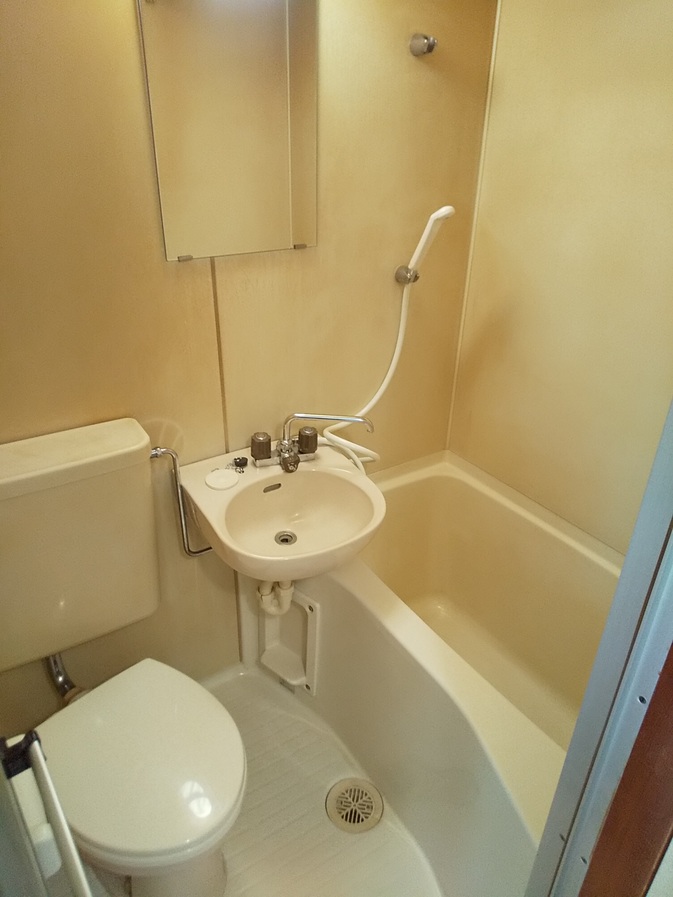 トイレ　バストイレ併設