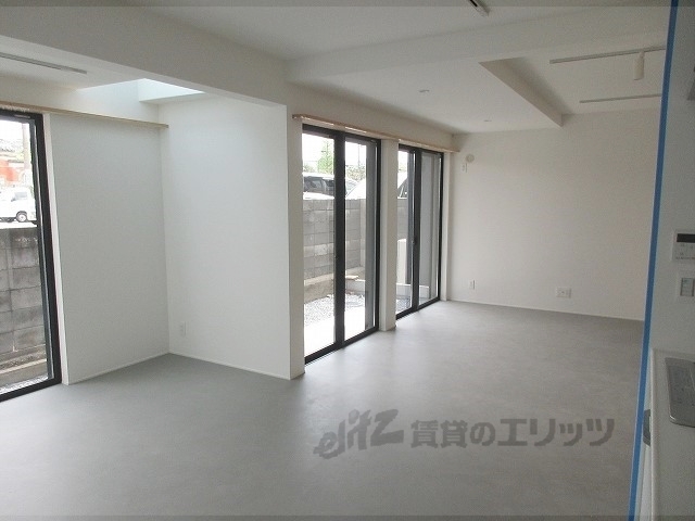 居室・リビング　リビング