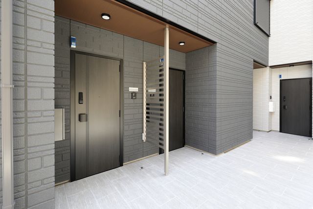 エントランス　★お問い合わせはタウンハウジング駒込店へ★