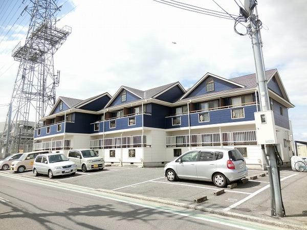 建物外観　住環境良好です！