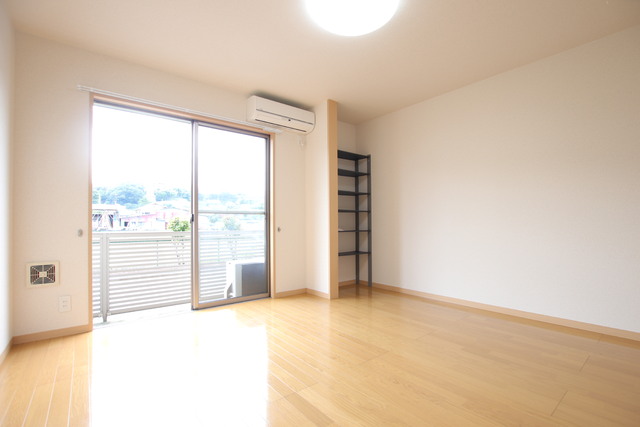 居室・リビング　※照明は設備ではありません