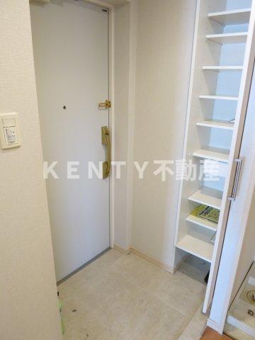 玄関　明るい玄関です