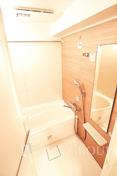 バス・シャワールーム　風呂