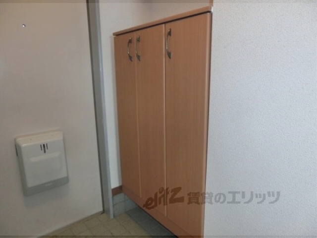 収納　下駄箱