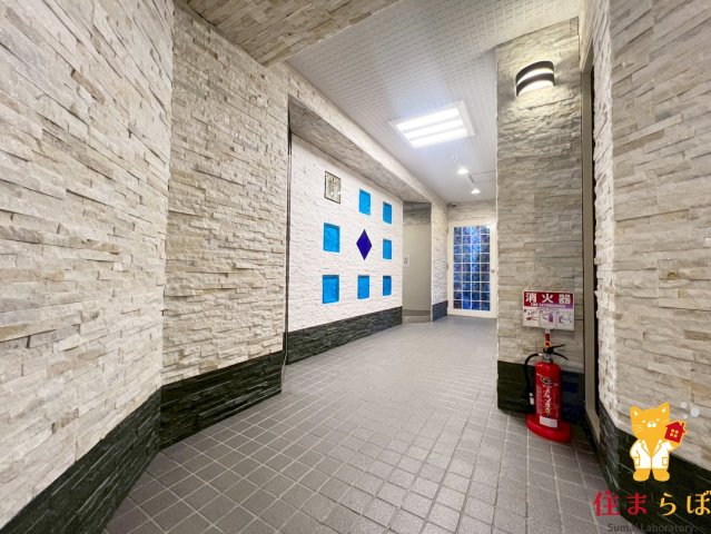 ロビー　「暮らしの設計図は、ここから始まります。」