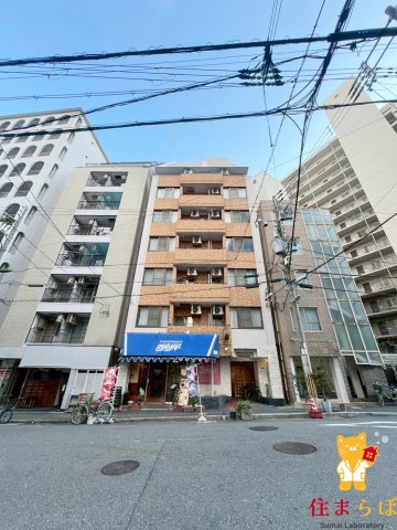 建物外観　「見ないで終わるには、惜しすぎる。」