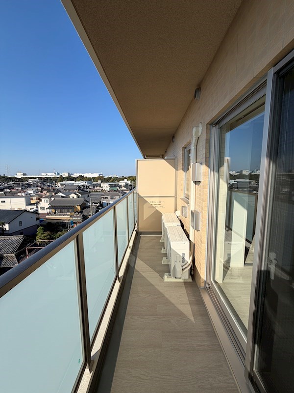 バルコニー　同タイプ　607号室