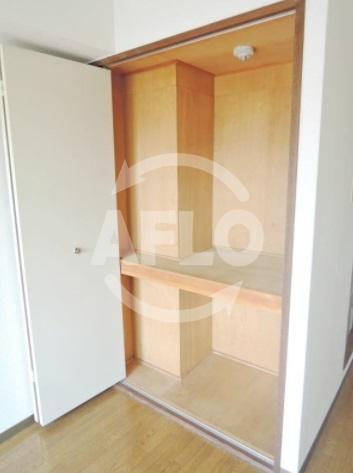 収納　プレミール北堀江　クローゼット