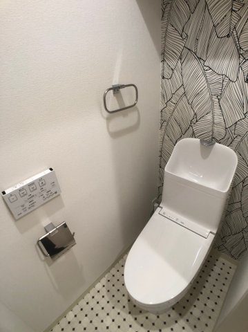 トイレ　類似物件のお写真です！