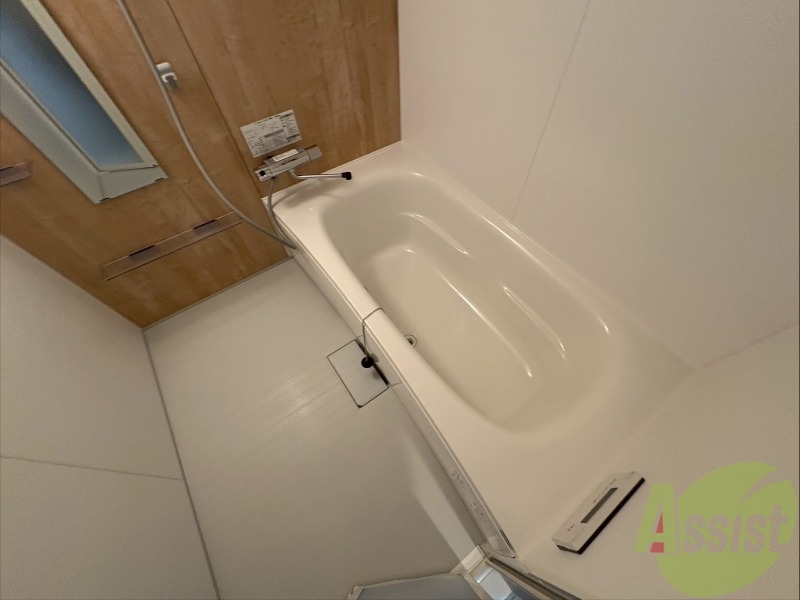 バス・シャワールーム　お風呂になります。一日の疲れを癒してくださいね。