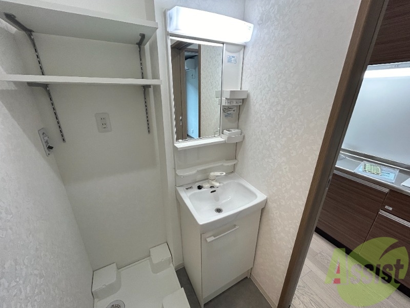洗面設備　洗面台はこちら。朝の身支度にご活用ください。