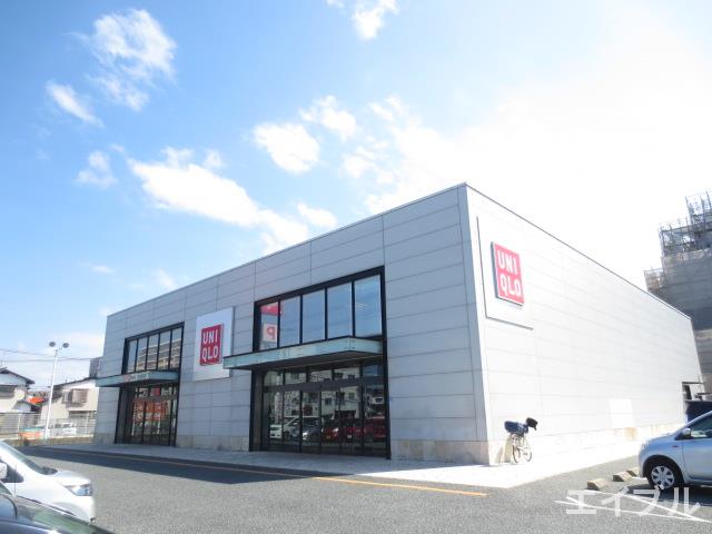 ショッピングセンター　ユニクロ周船寺店（ショッピングセンター）まで229m