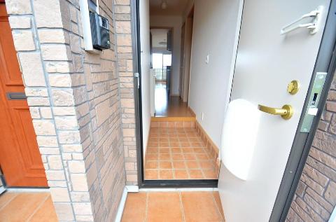 玄関　玄関（イメージ）