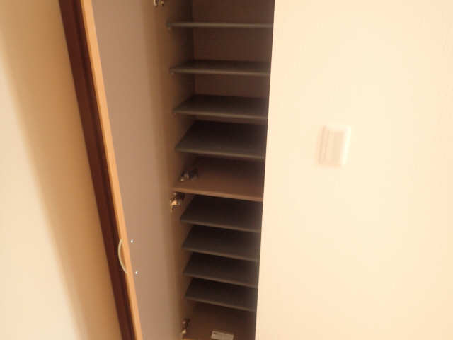 その他設備　同タイプの別号室の写真です