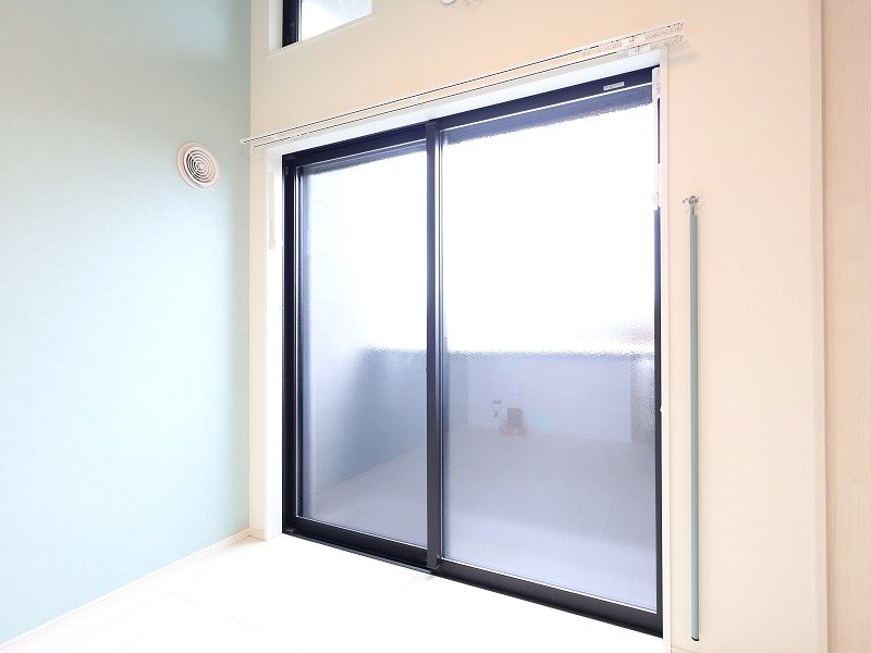 バルコニー　別室写真の為、現状を優先いたします。