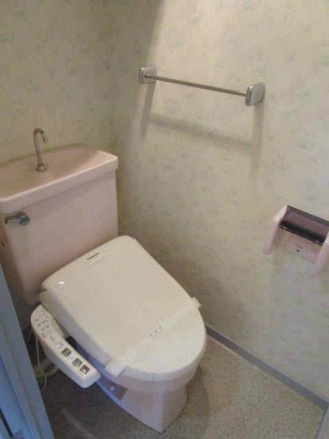 トイレ　＊別室参考写真