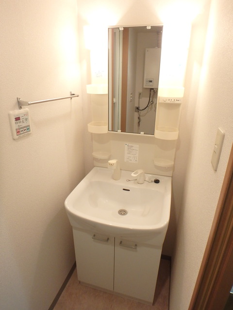 洗面設備　洗髪洗面化粧台