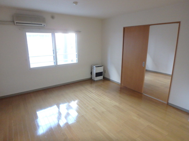 居室・リビング　ＬＤＫ１２．５帖